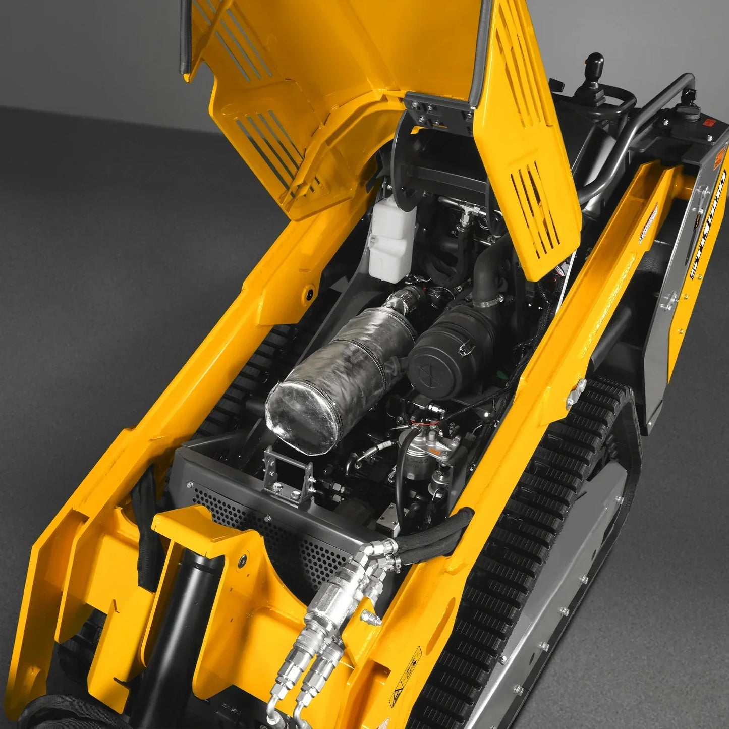 Mini Skid Steer Stand On Compact Track Loader ( 4 in 1 bucket included ) with 25HP KUBOTA D1105 Diesel Engine, Common Industry Interface (CII), CROBA  STL1000