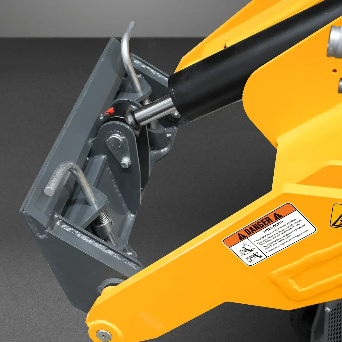 Mini Skid Steer Stand On Compact Track Loader ( 4 in 1 bucket included ) with 25HP KUBOTA D1105 Diesel Engine, Common Industry Interface (CII), CROBA  STL1000