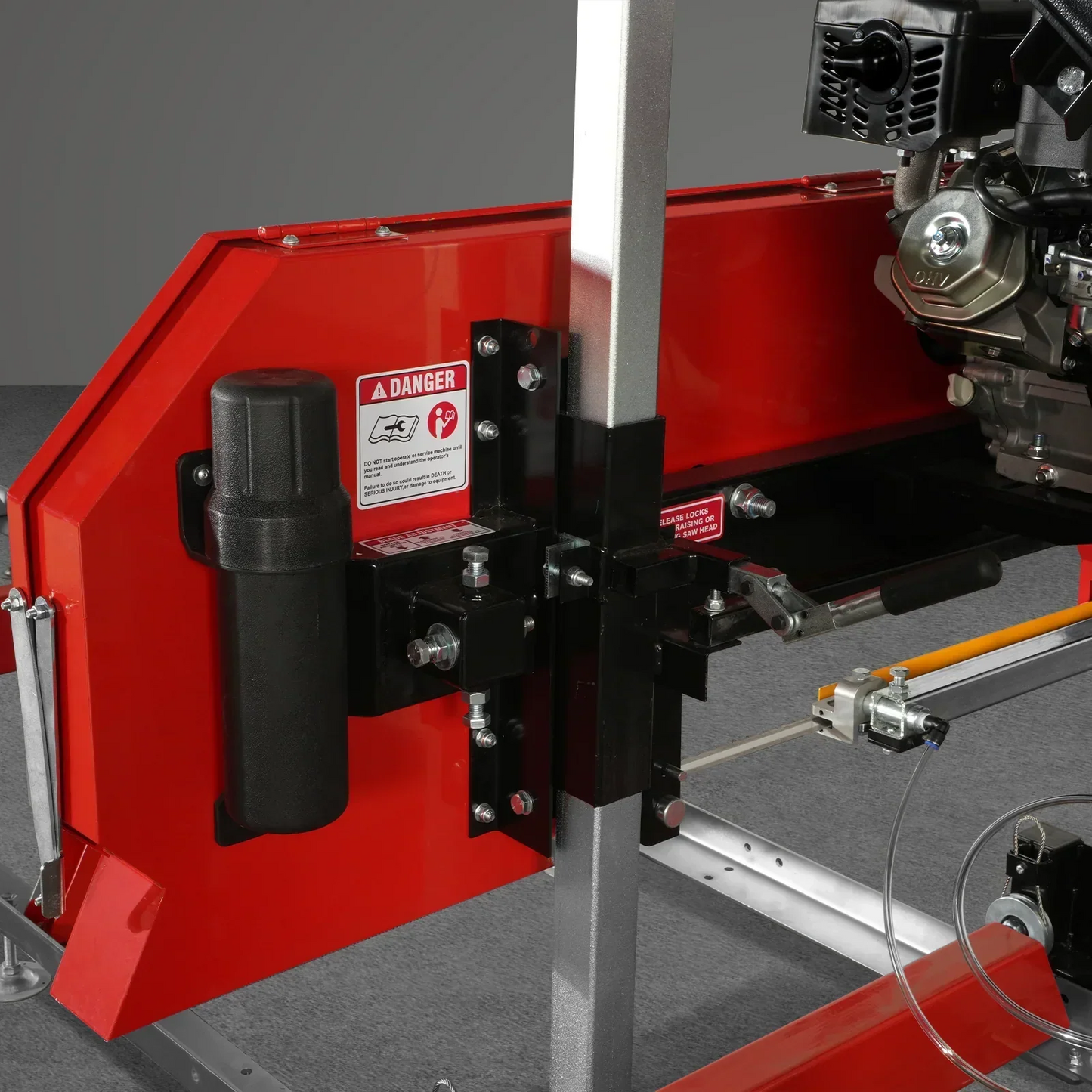 32" Portable Sawmill (5 x Blades Included), 459cc 15HP E-Start Gasoline Engine, 29" Board Width, 20' Track Length (13' Track Length + 6.6' Track Extension Included) , SM-32